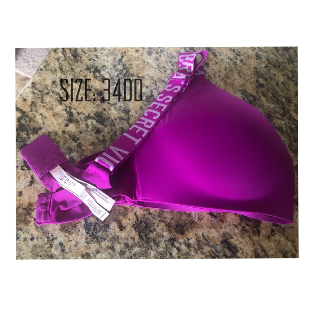 Victoria’s Secret t-shirt lightly lined wireless